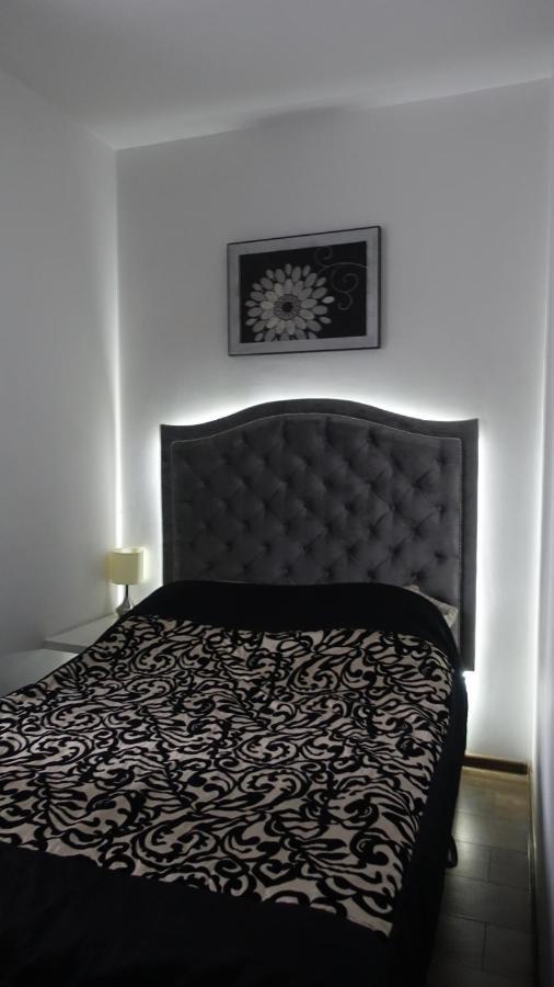 Apartament Neon Гдиня Екстер'єр фото