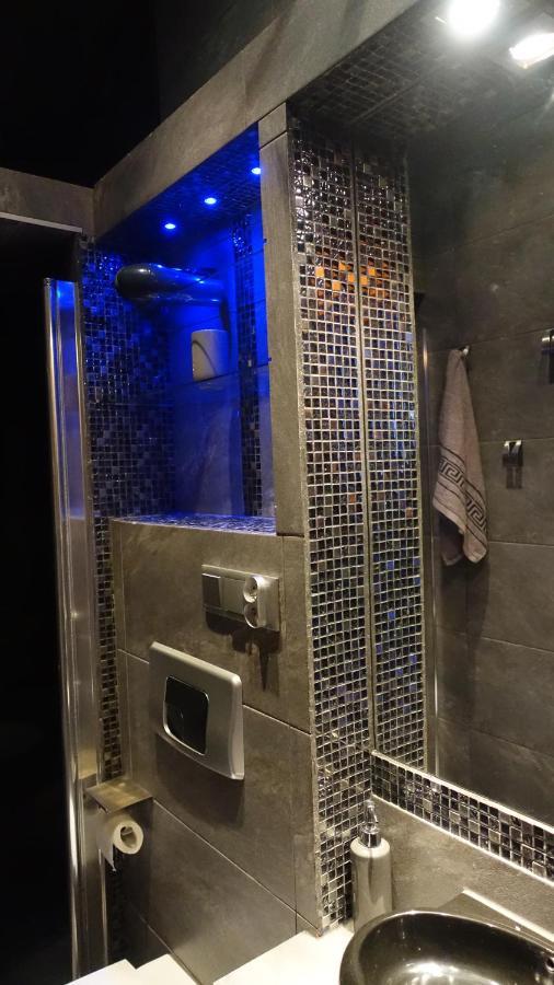 Apartament Neon Гдиня Екстер'єр фото